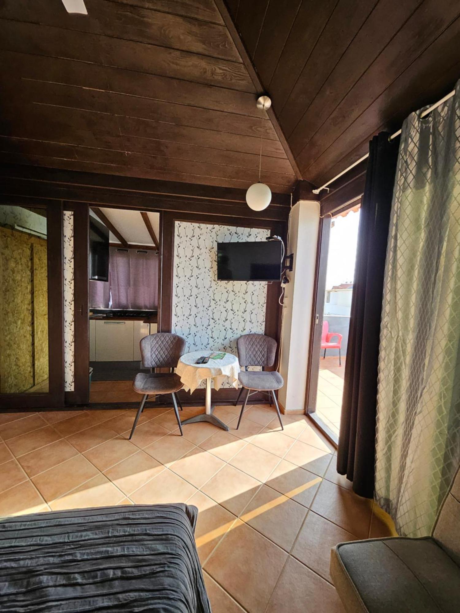 Blue Eagle Guesthouse - Casa De Hospedes Santa Maria Eksteriør bilde