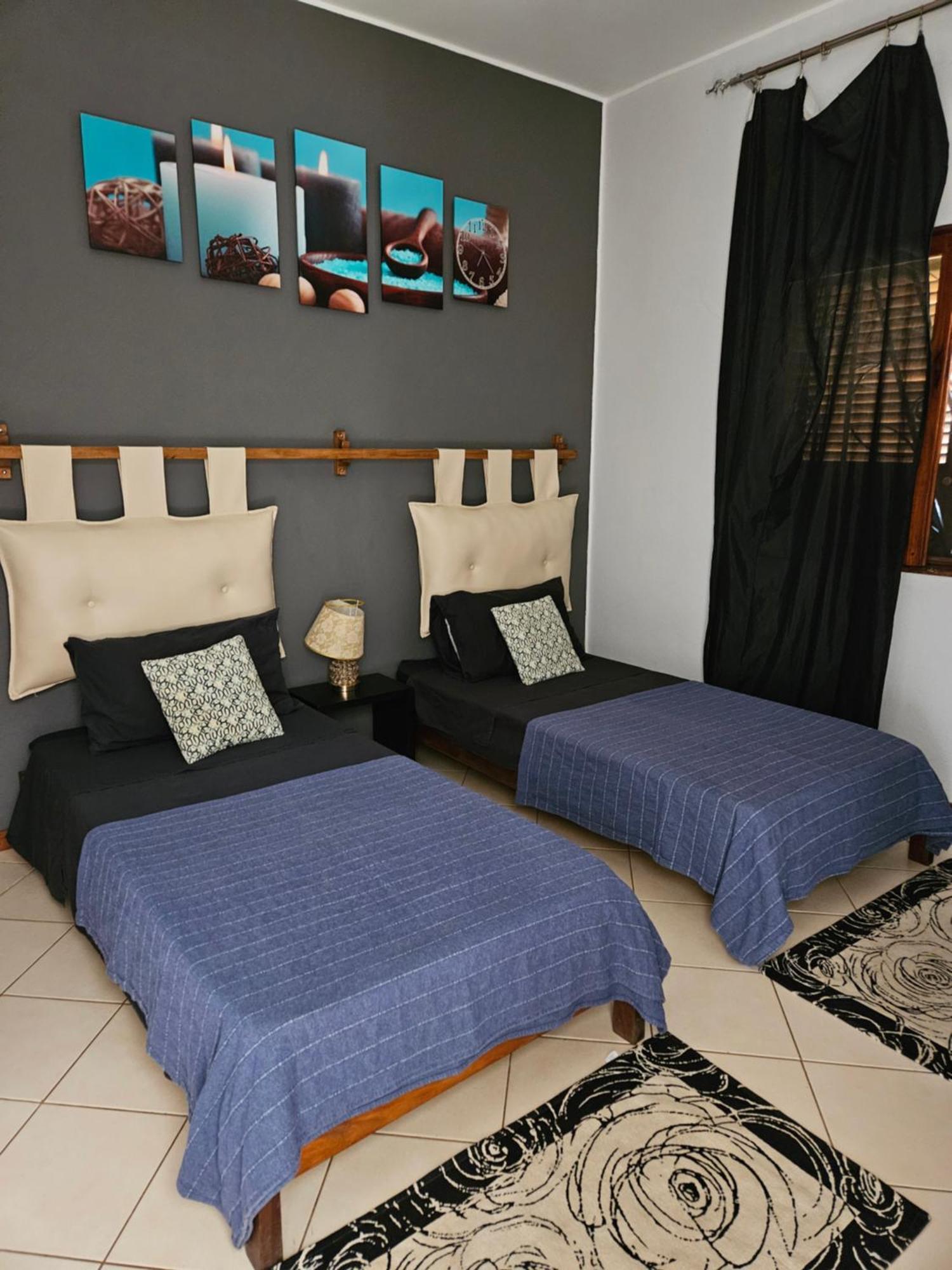 Blue Eagle Guesthouse - Casa De Hospedes Santa Maria Eksteriør bilde