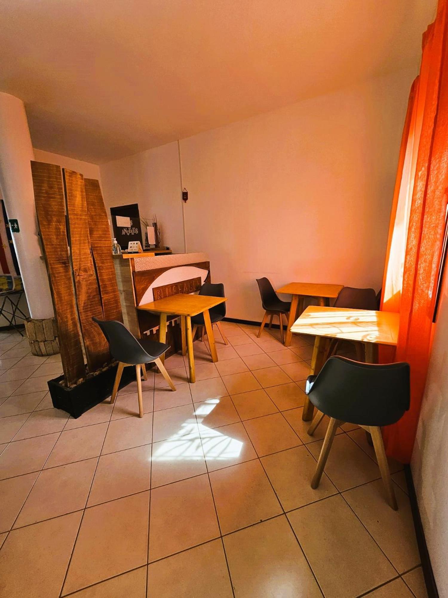 Blue Eagle Guesthouse - Casa De Hospedes Santa Maria Eksteriør bilde